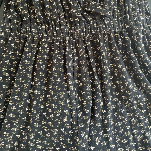 American Eagle Romper - Picture 5 of 8